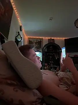 Toyjungee online show from December 17, 1:50 pm