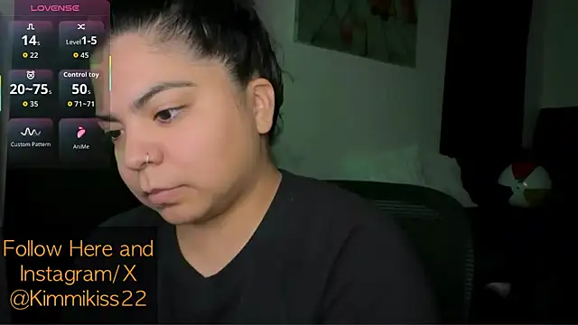 kimmiakiss22 online show from October 27, 11:41 pm