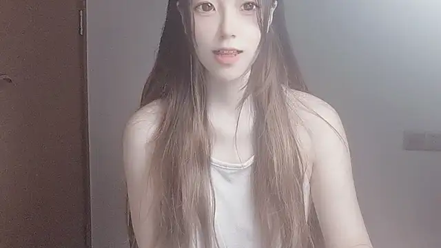 Snapshot of VaerySaenz chatting on October 19, 4:13 am VaerySaenz online show from October 19, 4:13 am