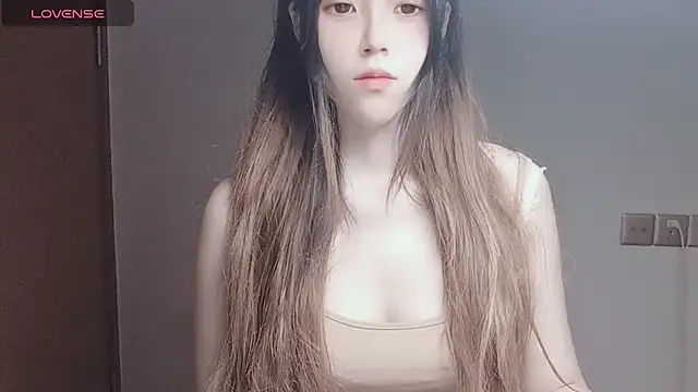 Snapshot of VaerySaenz chatting on November 14, 7:40 am VaerySaenz online show from November 14, 7:40 am