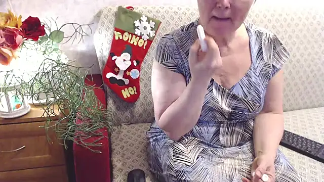 zarinafonliberman online show from December 14, 6:23 pm