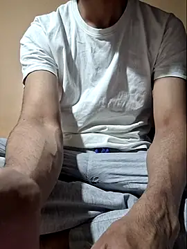 Snapshot of Samuel_0777 chatting on November 30, 6:01 pm Samuel 0777 online show from November 30, 6:01 pm