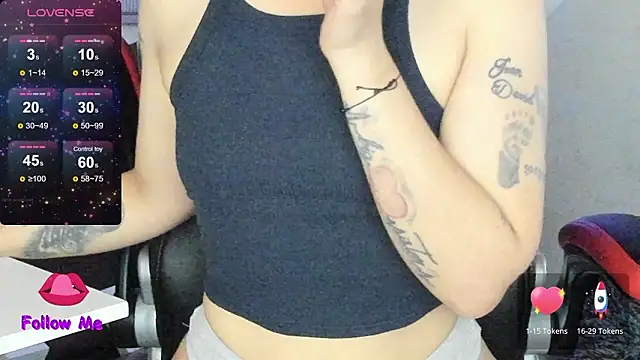 natasha logan  online show from February 17, 4:09 am