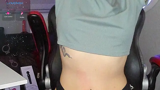 natasha logan  online show from February 21, 3:07 am