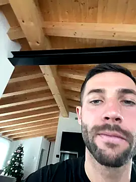 Snapshot of Fellix chatting on December 16, 11:15 am Fellix online show from December 16, 11:15 am