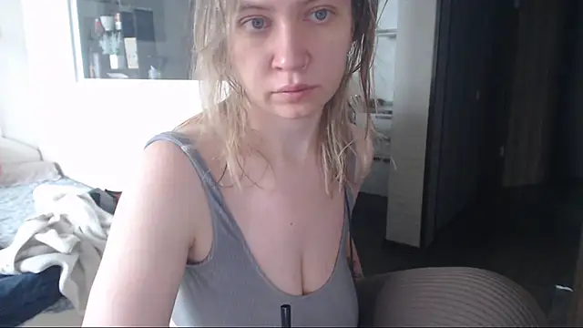 Snapshot of amanda_kiss_kiss chatting on March 13, 10:26 am amanda kiss kiss online show from March 13, 10:26 am
