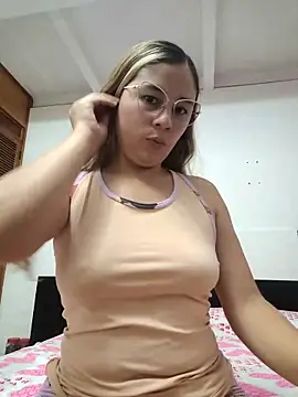 selena gomez2 online show from March 12, 2:18 am