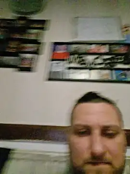 SmallDick    online show from April 1, 6:14 am