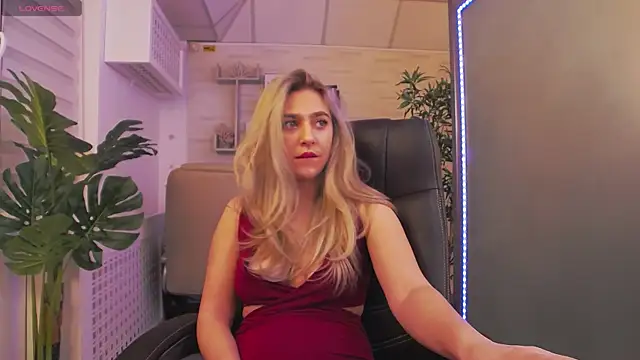 AvaBlue  online show from February 4, 7:29 am