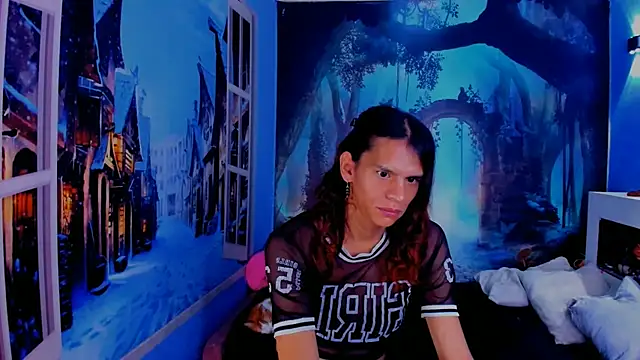 Snapshot of alessa_brown74 chatting on June 26, 8:13 pm alessa brown74 online show from June 26, 8:13 pm