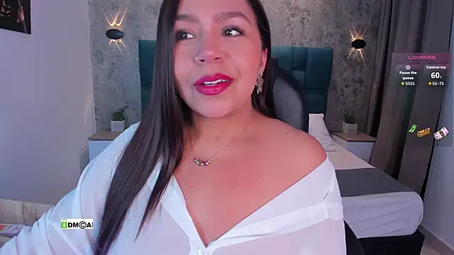 Catilica  sweetx online show from November 6, 9:05 pm