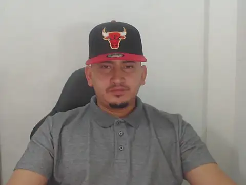 myke andrade online show from November 8, 6:02 am