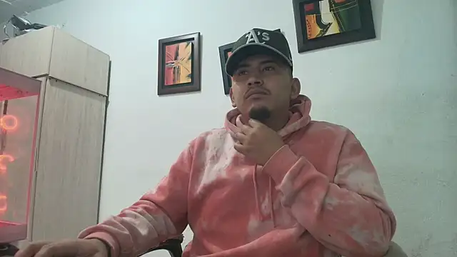 myke andrade online show from November 29, 4:37 am