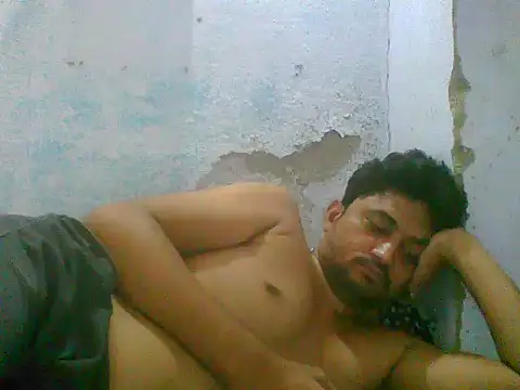 Snapshot of Rocobodymassager chatting on July 3, 7:48 am Rocobodymassager online show from July 3, 7:48 am