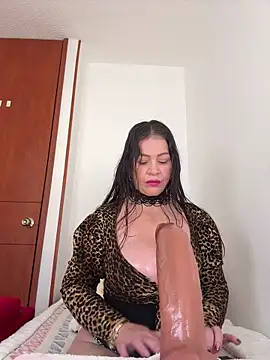 selena369 online show from April 14, 1:17 pm