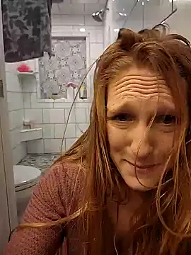 GoldenFlameGoddess online show from February 10, 10:30 pm