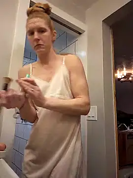 GoldenFlameGoddess online show from February 12, 7:24 pm