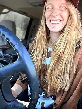 GoldenFlameGoddess online show from January 18, 7:17 pm