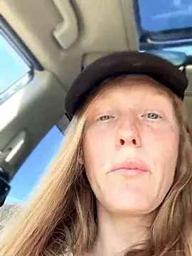 GoldenFlameGoddess online show from March 23, 8:13 pm