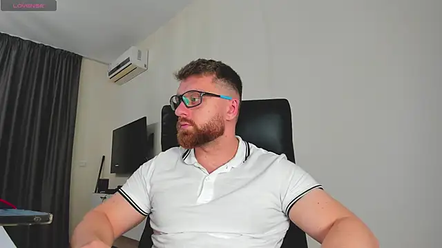 Findom guy online show from March 5, 11:06 am