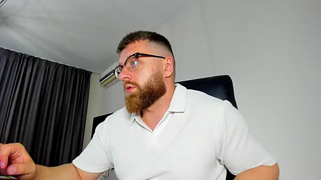 Findom guy online show from May 19, 5:41 pm
