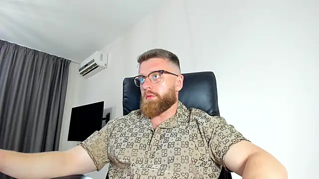 Findom guy online show from May 28, 4:59 pm