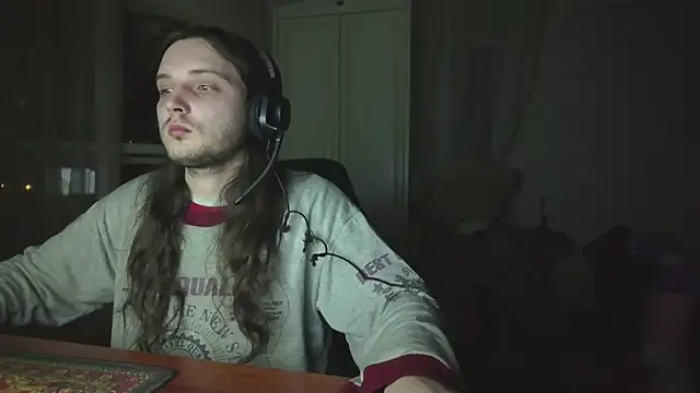 Snapshot of rabbitboyy chatting on January 10, 10:47 pm rabbitboyy online show from January 10, 10:47 pm