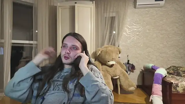 Snapshot of rabbitboyy chatting on January 11, 7:41 pm rabbitboyy online show from January 11, 7:41 pm