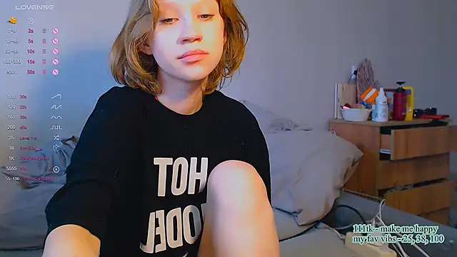 amelia lye online show from May 14, 2:13 pm
