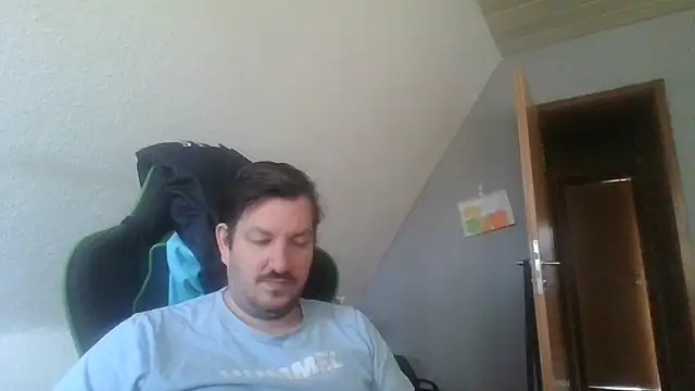 Snapshot of Golffahrer1982 chatting on February 28, 10:38 am Golffahrer1982 online show from February 28, 10:38 am