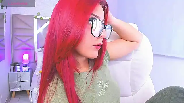 Snapshot of Zoe_Lennoxx chatting on January 6, 4:44 pm Zoe Lennoxx online show from January 6, 4:44 pm