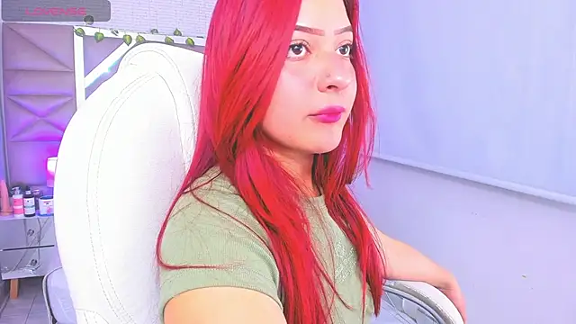 Snapshot of Zoe_Lennoxx chatting on January 20, 5:59 pm Zoe Lennoxx online show from January 20, 5:59 pm