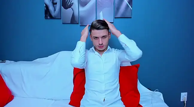 Snapshot of andboyfor6 chatting on March 1, 10:34 am andboyfor6 online show from March 1, 10:34 am