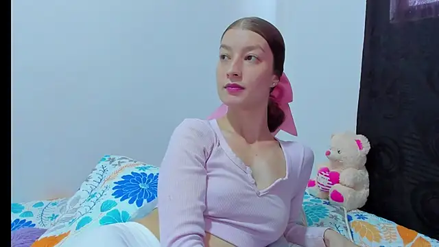 MiiaVolkova online show from April 11, 7:18 pm