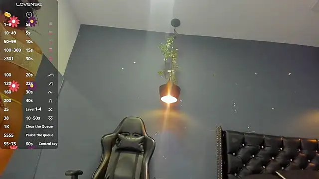 Sophiietaylor online show from November 27, 11:34 am