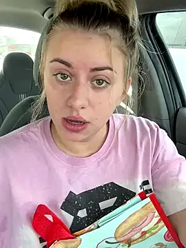 Snapshot of nicolesugarr chatting on October 27, 7:07 pm nicolesugarr online show from October 27, 7:07 pm