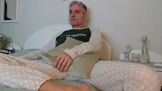 StrongBill online show from February 2, 3:17 pm