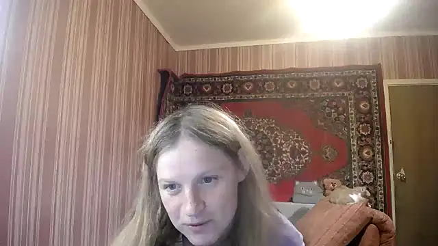 Kathlyn  Heath online show from September 18, 6:43 pm