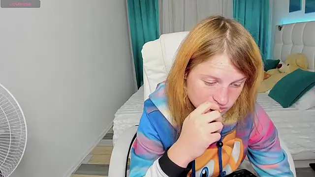 Kathlyn  Heath online show from October 13, 7:25 pm