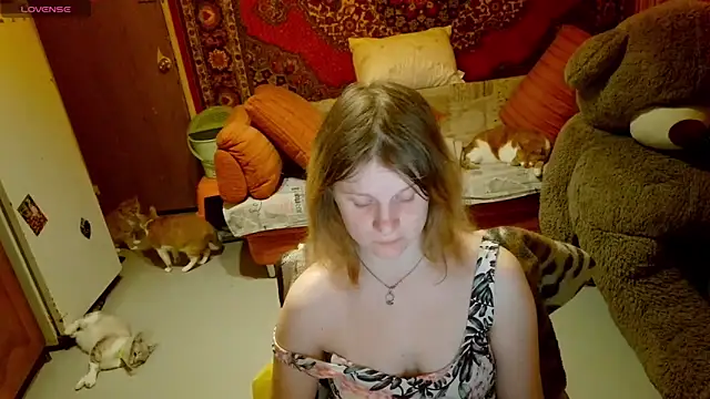 Kathlyn  Heath online show from March 27, 7:57 pm