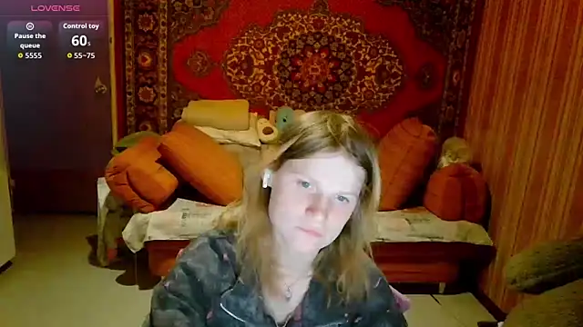 Kathlyn  Heath online show from April 5, 7:44 pm