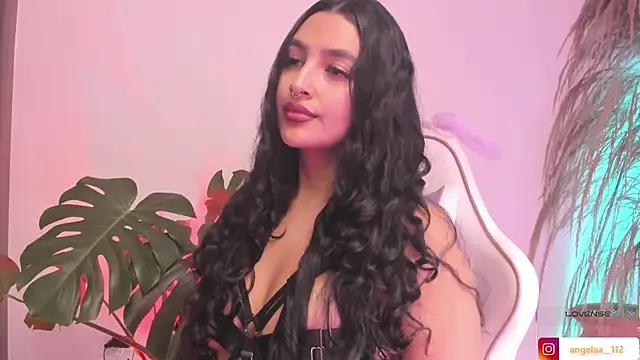 Anngel 1 online show from December 18, 3:29 pm