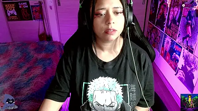 Snapshot of Emmachan19 chatting on January 31, 7:29 am Emmachan19 online show from January 31, 7:29 am