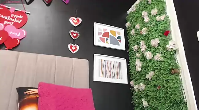 AngelitaWild  online show from February 18, 11:52 pm