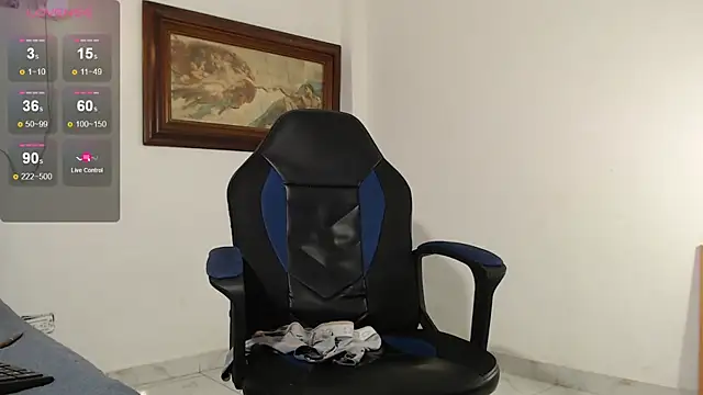 Sofiafuck20 online show from June 18, 11:42 pm