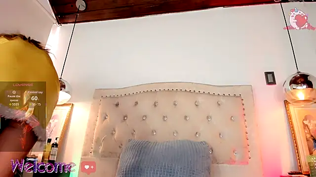 Snapshot of Rodd__y chatting on December 1, 12:32 pm Rodd y online show from December 1, 12:32 pm