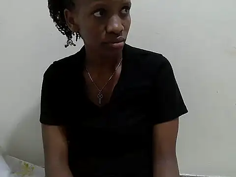 prettybeee online show from October 26, 8:53 am