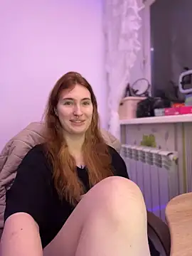  Chlo  e online show from November 23, 2:17 pm