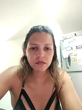 Mia Hampton online show from February 2, 5:26 pm