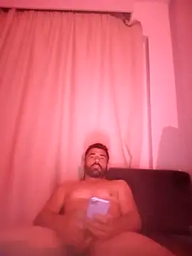 Snapshot of George21ek chatting on October 26, 9:53 pm George21ek online show from October 26, 9:53 pm